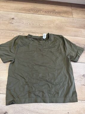 Olive Green Short Sleeve Crewneck Tee